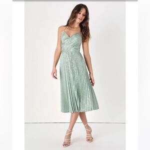Lulu's Sage Green Pleated Midi Dress